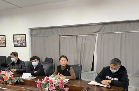马克思主义学院召开省重点马克思主义学院迎检工作推进会