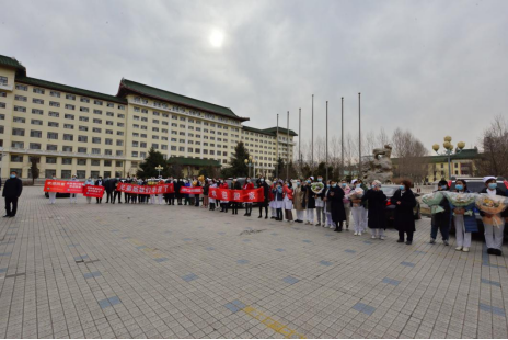 无休无眠23天守土尽责 哈医大二院支援哈尔滨市移动实验室核酸检测队圆满完成任务