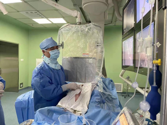 哈医大二院完成黑龙江省首例经侧枝血管逆向开通慢性椎动脉闭塞介入手术